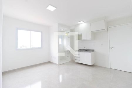 Sala / Cozinha / Área de serviço de apartamento para alugar com 2 quartos, 41m² em Vila Mazzei, São Paulo