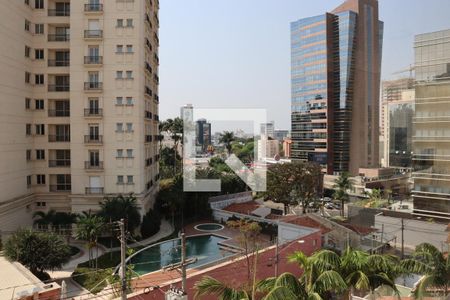 Vista da varanda  de apartamento à venda com 3 quartos, 140m² em Cambuí, Campinas
