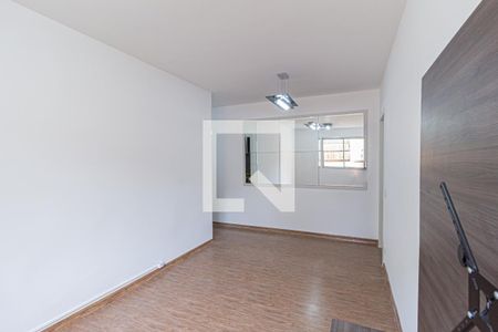 Sala de apartamento para alugar com 2 quartos, 60m² em Umuarama, Osasco