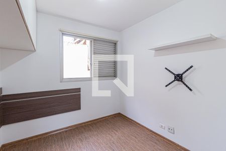 Quarto 1 de apartamento para alugar com 2 quartos, 60m² em Umuarama, Osasco