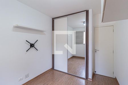 Quarto 1 de apartamento para alugar com 2 quartos, 60m² em Umuarama, Osasco