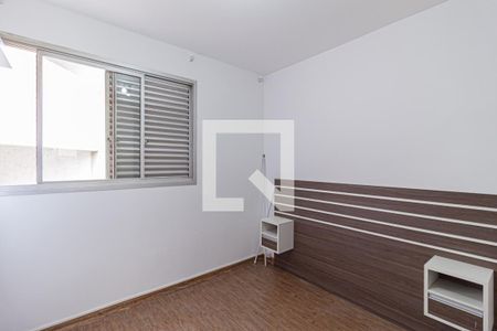 Quarto 2 de apartamento para alugar com 2 quartos, 60m² em Umuarama, Osasco