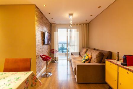 Sala de apartamento à venda com 3 quartos, 77m² em Rochdale, Osasco