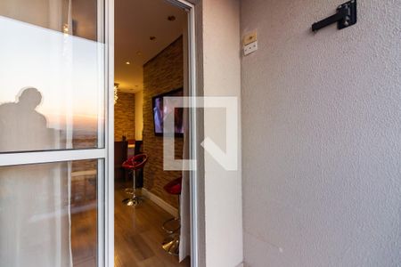 Sacada de apartamento à venda com 3 quartos, 77m² em Rochdale, Osasco