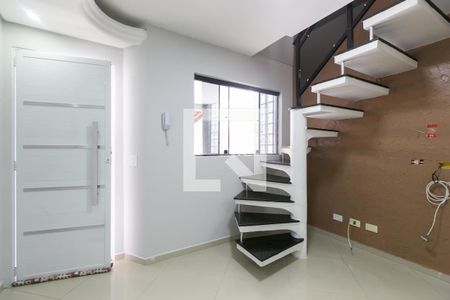 Sala de casa de condomínio à venda com 2 quartos, 59m² em Itaquera, São Paulo