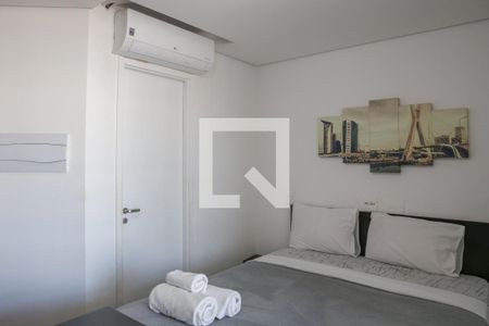 Studio de kitnet/studio para alugar com 1 quarto, 30m² em Bom Retiro, São Paulo