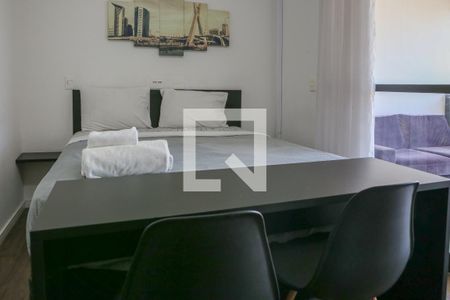 Studio de kitnet/studio para alugar com 1 quarto, 30m² em Bom Retiro, São Paulo