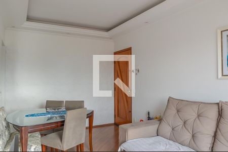 Apartamento à venda com 67m², 2 quartos e 2 vagasSala