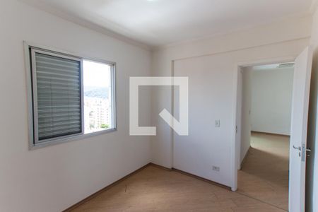 Suíte   de apartamento à venda com 2 quartos, 54m² em Vila Mazzei, São Paulo