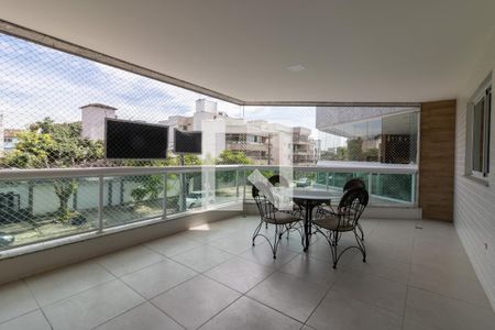 Varanda de apartamento à venda com 3 quartos, 110m² em Recreio dos Bandeirantes, Rio de Janeiro