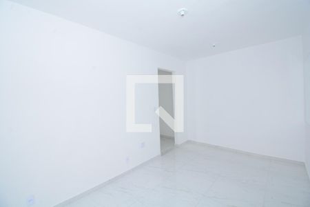 Sala de apartamento para alugar com 2 quartos, 70m² em Cordovil, Rio de Janeiro