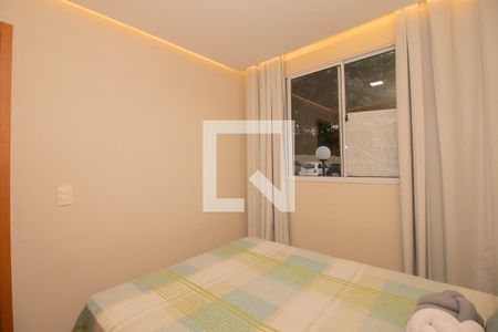 Quarto 1 de apartamento para alugar com 2 quartos, 44m² em Rubem Berta, Porto Alegre