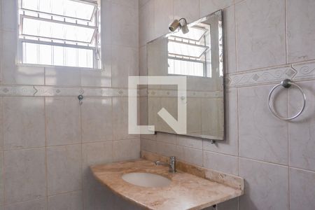 Banheiro da Suíte de casa à venda com 2 quartos, 153m² em Rudge Ramos, São Bernardo do Campo
