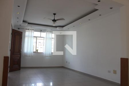 Sala de casa para alugar com 3 quartos, 121m² em Vila Valença, São Vicente