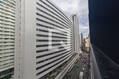 Vista da Sacada de kitnet/studio para alugar com 1 quarto, 26m² em Centro, Curitiba