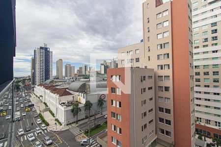 Vista da Sacada de kitnet/studio para alugar com 1 quarto, 26m² em Centro, Curitiba