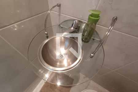 Lavabo de apartamento para alugar com 1 quarto, 55m² em Boa Viagem, Niterói