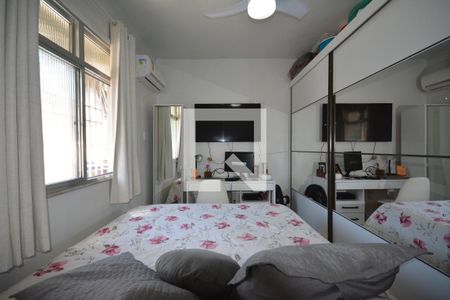 Quarto 1 de apartamento à venda com 2 quartos, 60m² em Irajá, Rio de Janeiro