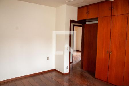 Suíte de casa para alugar com 3 quartos, 232m² em Jardim Lumen Christi, Campinas