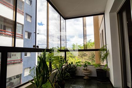 Varanda de apartamento à venda com 4 quartos, 160m² em Vila Monte Alegre, São Paulo