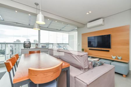 Sala superior e Cozinha de apartamento à venda com 1 quarto, 69m² em Consolação, São Paulo