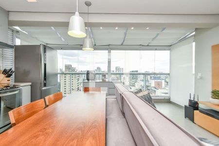 Sala superior e Cozinha de apartamento à venda com 1 quarto, 69m² em Consolação, São Paulo