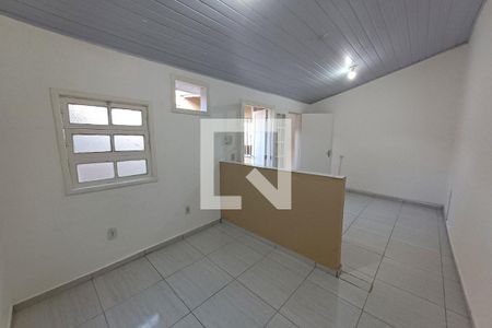 Quarto de casa para alugar com 1 quarto, 45m² em Itaipu, Niterói