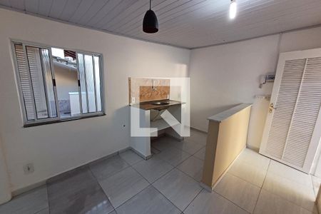 Sala/Cozinha de casa para alugar com 1 quarto, 45m² em Itaipu, Niterói