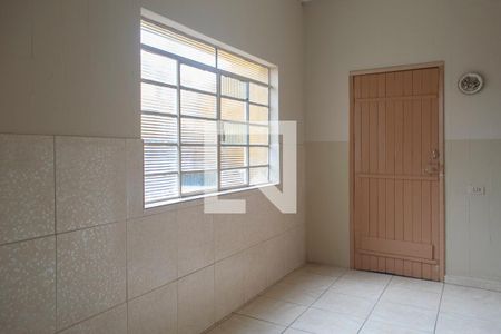 Sala de casa para alugar com 2 quartos, 40m² em Vila Roque, São Paulo