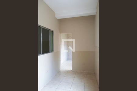 Sala de casa para alugar com 2 quartos, 40m² em Vila Roque, São Paulo