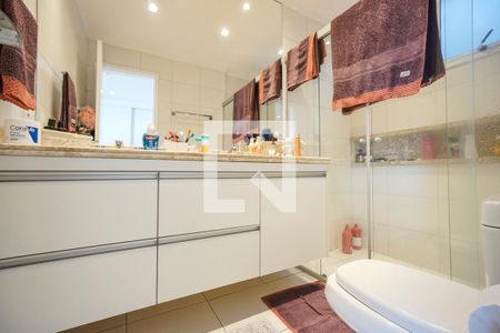 Apartamento para alugar com 280m², 3 quartos e 4 vagas Apartamento para alugar com 280m², 3 quartos e 4 vagasBanheiro da suíte 01