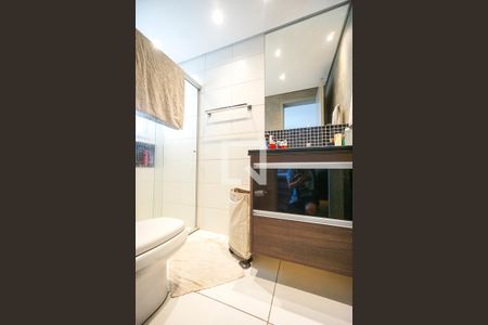 Apartamento para alugar com 280m², 3 quartos e 4 vagas Apartamento para alugar com 280m², 3 quartos e 4 vagasBanheiro da suíte 02