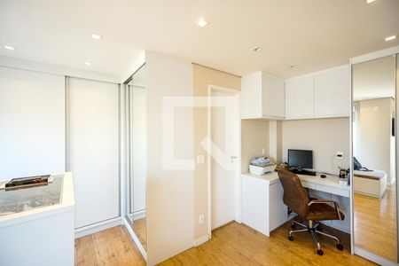 Apartamento para alugar com 280m², 3 quartos e 4 vagas Apartamento para alugar com 280m², 3 quartos e 4 vagasSuíte 01