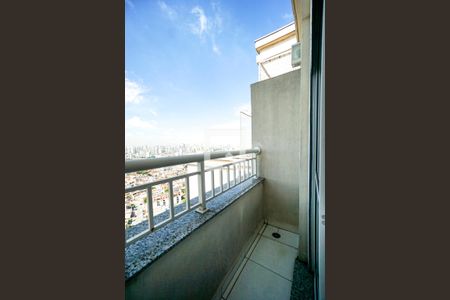 Apartamento para alugar com 280m², 3 quartos e 4 vagas Apartamento para alugar com 280m², 3 quartos e 4 vagasVaranda da suíte 01