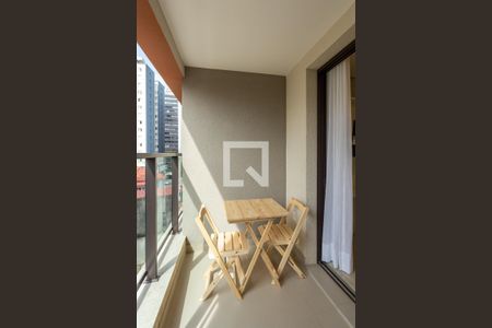 Varanda de kitnet/studio à venda com 1 quarto, 25m² em Vila Mariana, São Paulo