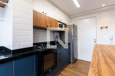 Sala e Cozinha de apartamento à venda com 1 quarto, 31m² em Vila Monumento, São Paulo