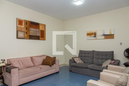 Sala de casa para alugar com 4 quartos, 250m² em Balneário Guarujá, Guarujá