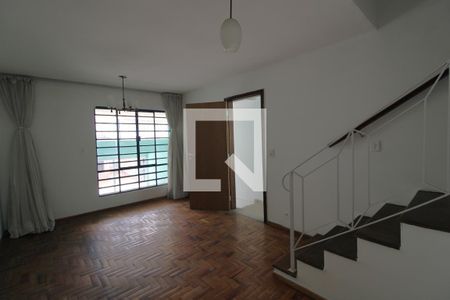 Sala  de casa à venda com 2 quartos, 149m² em Campo Grande, São Paulo
