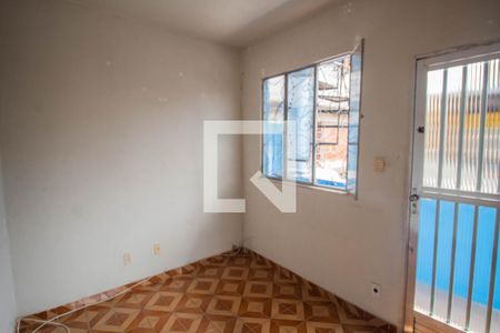 Sala de casa à venda com 1 quarto, 70m² em Olaria, Rio de Janeiro