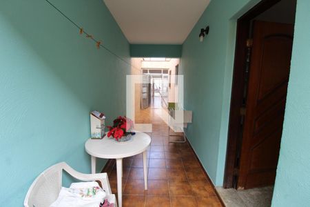 Quintal de casa para alugar com 2 quartos, 230m² em Vila Lúcia, São Paulo