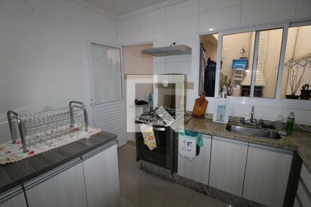 Cozinha de casa à venda com 2 quartos, 82m² em Vila Carmem, São Paulo