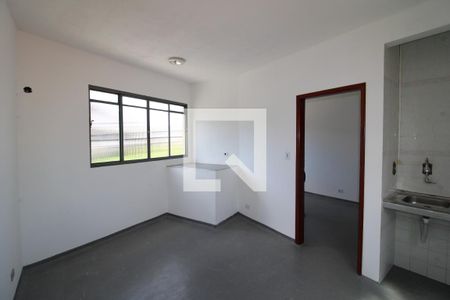 Sala / Cozinha de casa para alugar com 1 quarto, 24m² em Casa Verde Alta, São Paulo