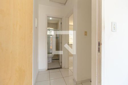 Corredor de casa de condomínio para alugar com 2 quartos, 50m² em Campo Grande, Rio de Janeiro