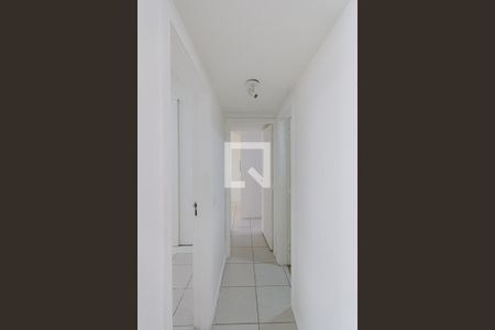 Corredor de apartamento para alugar com 3 quartos, 87m² em Freguesia (jacarepaguá), Rio de Janeiro