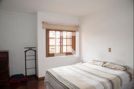 Suíte 2 de casa à venda com 2 quartos, 100m² em Vila Congonhas, São Paulo