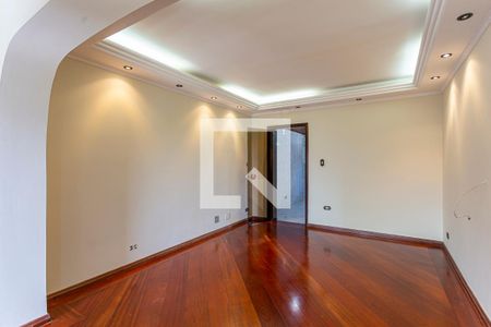 Casa para alugar com 190m², 4 quartos e 3 vagasSala