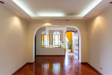 Sala de casa à venda com 4 quartos, 190m² em Vila Valparaiso, Santo André