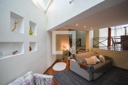 Sala de casa à venda com 3 quartos, 122m² em Jardim Colombo, São Paulo