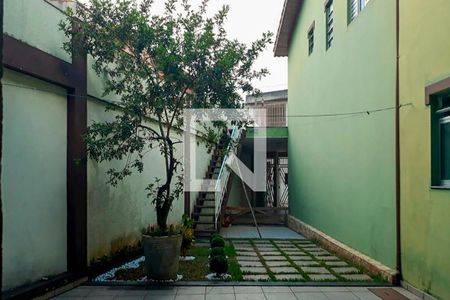 Quintal de casa à venda com 3 quartos, 160m² em Jardim Helena, São Paulo