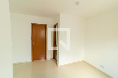 Sala/Cozinha de apartamento para alugar com 1 quarto, 34m² em Vila Guilhermina, São Paulo